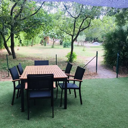 Flat With Garden In Charming Fully Renovated